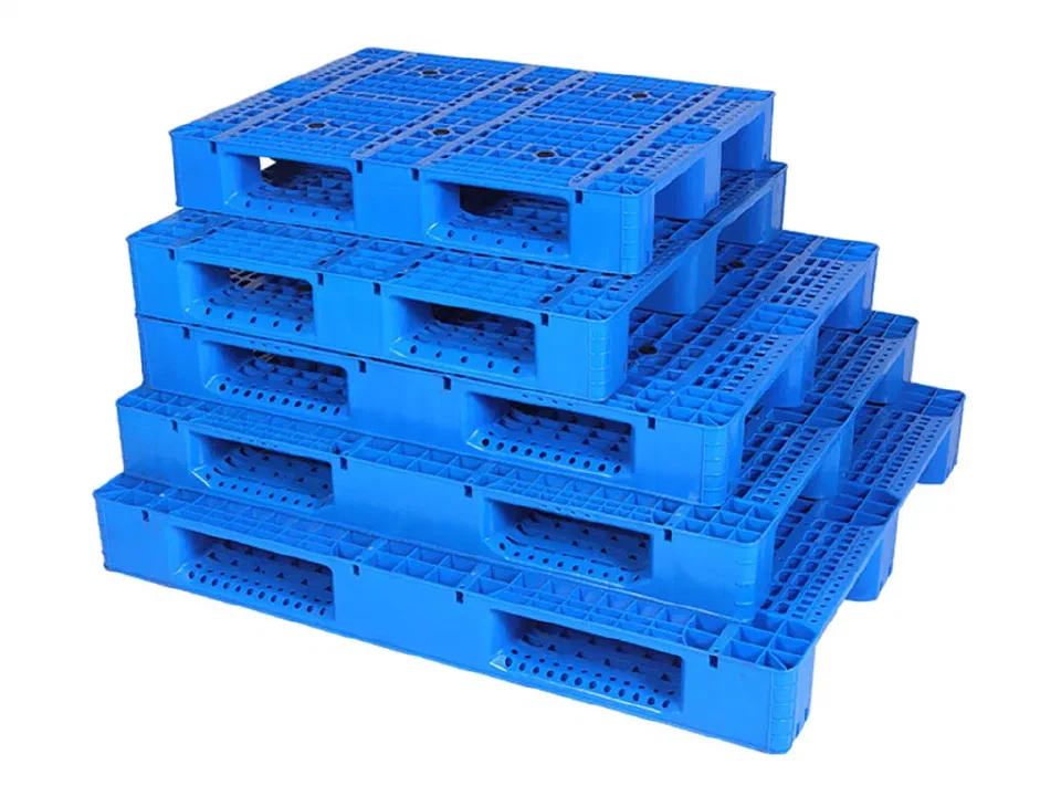 1111 open deck 3-runner plastic pallet showcase 3