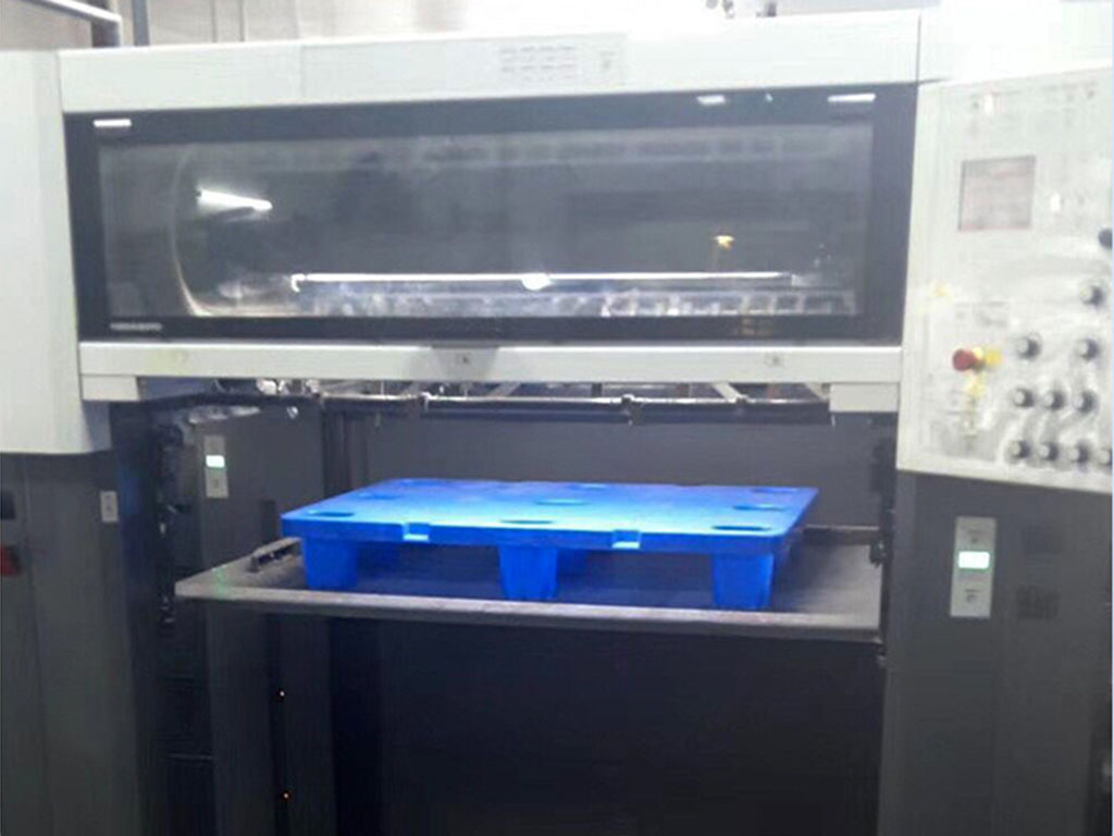 105075 printing press plastic pallet industry use 1
